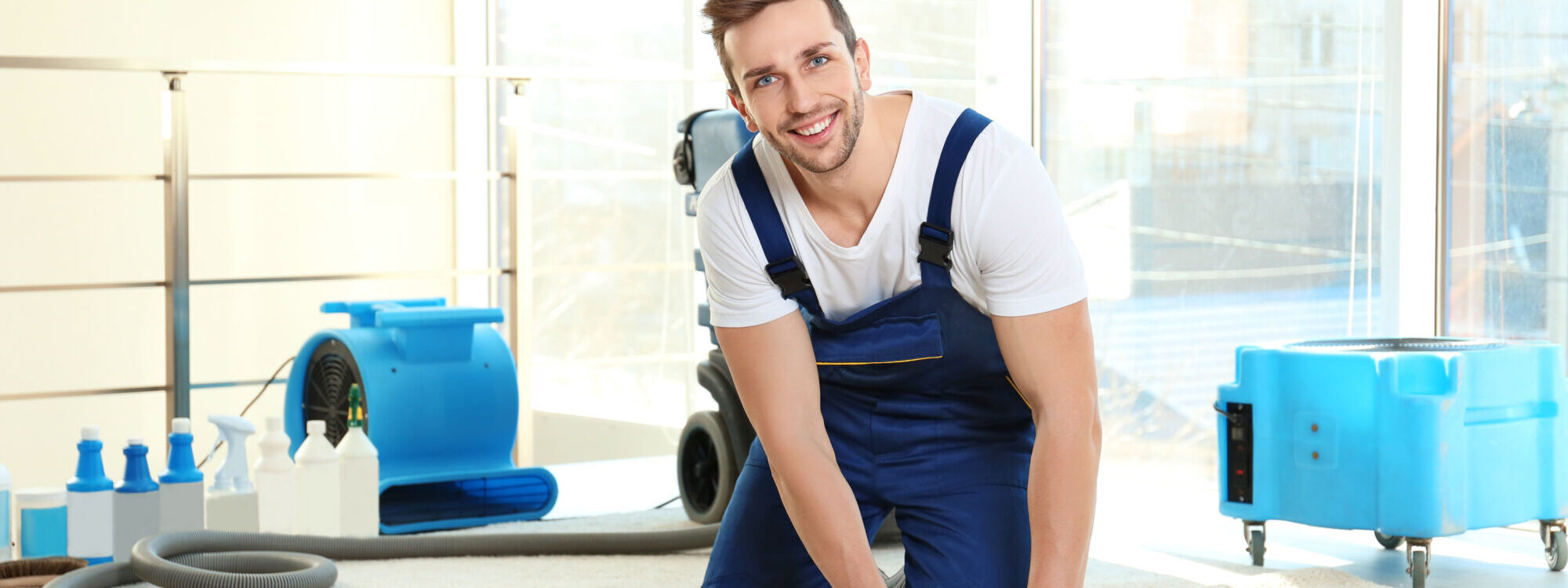 NETTOYAGE_TERTIAIRE_3D2 2000X750 | La Cité de la Facilité Comment optimiser les coûts dans le facility management de bâtiments ? Bischheim